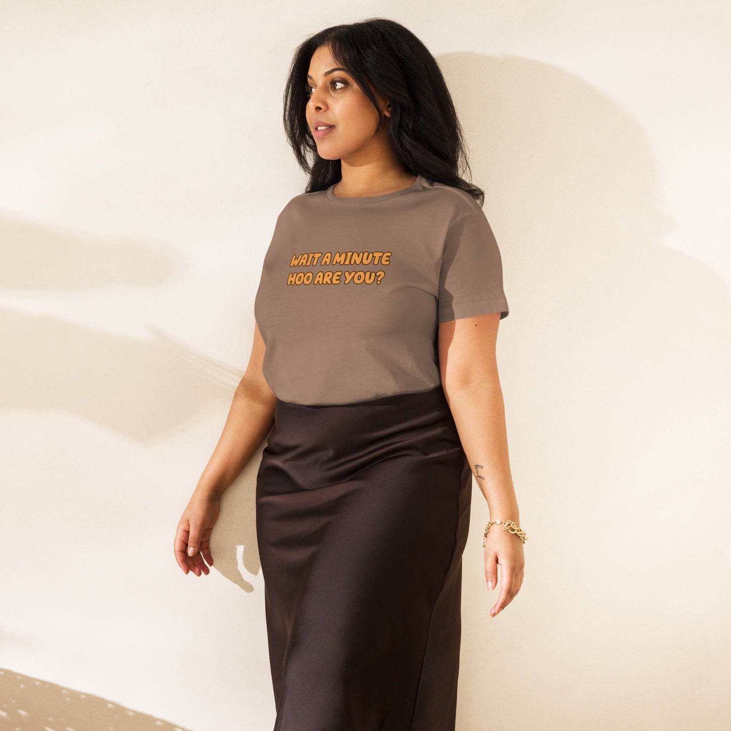Wait a Minute Hoo are You? | CHOZEN X Cami High-waisted T-shirt
